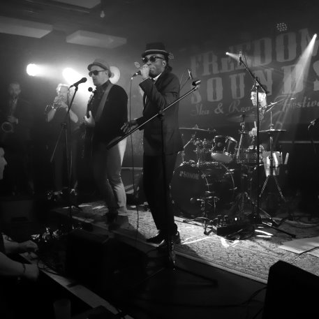 Junior Dell (Jam) with Neil Anderson (UK) - The Magic Touch (D) as The Original Gravity Allstars - 11. Freedom Sounds Festival - Kantie, Koeln 25.04.2025 (18).JPG